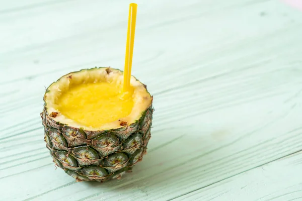 Frisk Ananas Smoothie Glas Træ Bord Sund Drikke - Stock-foto