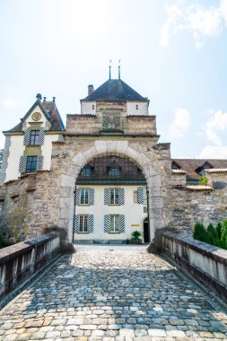 İsviçre Oberhofen kalesinde güzel mimari