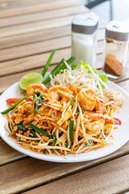 Tay gıda Tay (tavada kızartılmış Pirinç Noodle karides ile) - pad