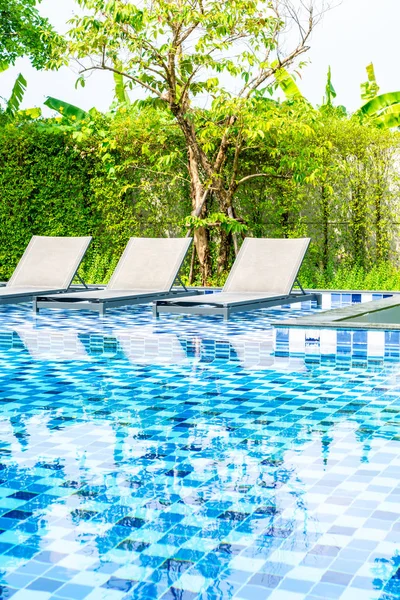 Cama Piscina Com Piscina Exterior Hotel Resort Para Viagens Férias — Fotografia de Stock