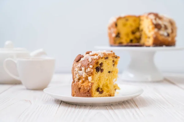 raisin bread cake with almond - Italian dessert style