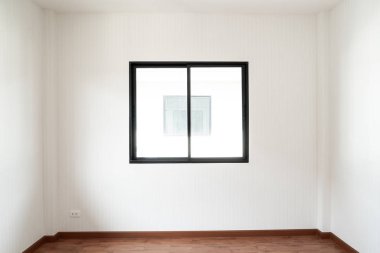 boş cam pencere ve kapı ev güneş ışığı ile