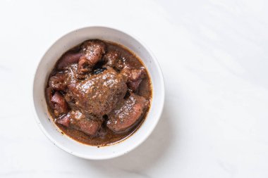 herb - Phuket Tayland geleneksel gıda tarzı ile domuz eti güveç