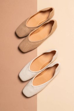 güzel ve kadın kadına düz ayakkabı moda