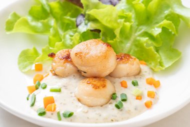 Sebzeli ızgara tarak shell