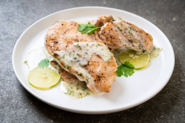 limon limon soslu ızgara tavuk göğsü