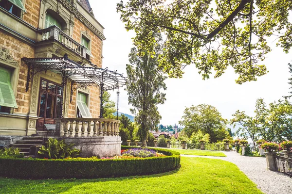 Bela Arquitetura Castelo Hunegg História Museu Nacional Suíça — Fotografia de Stock