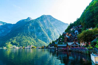 Avusturya Alpleri'nde, Salzkammergut bölge, Hallstatter gölde Hallstatt köyü Hallstatt, Avusturya