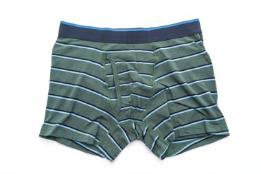 Beyaz arka plan üzerinde izole çizgili erkek iç giyim