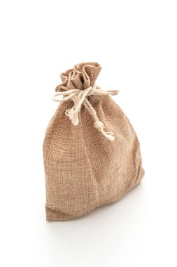 Beyaz arka plan üzerinde izole çuval kumaş çanta