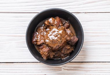 herb - Phuket Tayland geleneksel gıda tarzı ile domuz eti güveç