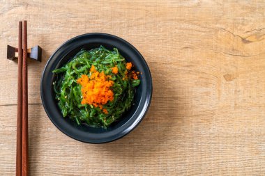 yosun salata karides yumurta - Japon gıda tarzı