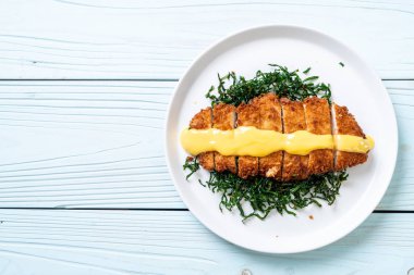 limon limon soslu kızarmış tavuk göğsü