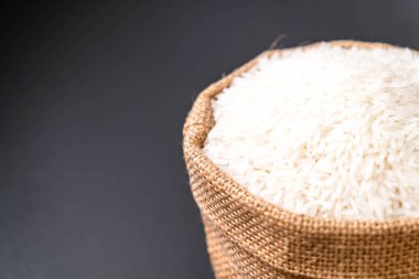 Beyaz ham Tay Yasemin pirinç