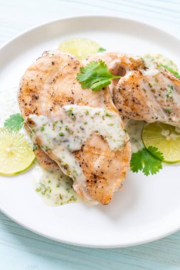 limon limon soslu ızgara tavuk göğsü