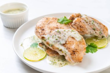 limon limon soslu ızgara tavuk göğsü