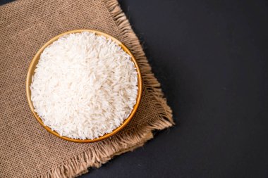 Beyaz ham Tay Yasemin pirinç