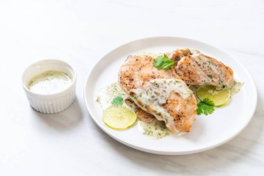 limon limon soslu ızgara tavuk göğsü