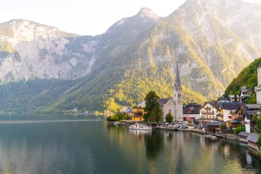 Avusturya Alpleri'nde, Salzkammergut bölge, Hallstatter gölde Hallstatt köyü Hallstatt, Avusturya
