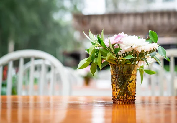 Flowers Vase Decoration Dinning Table — Stock Photo, Image