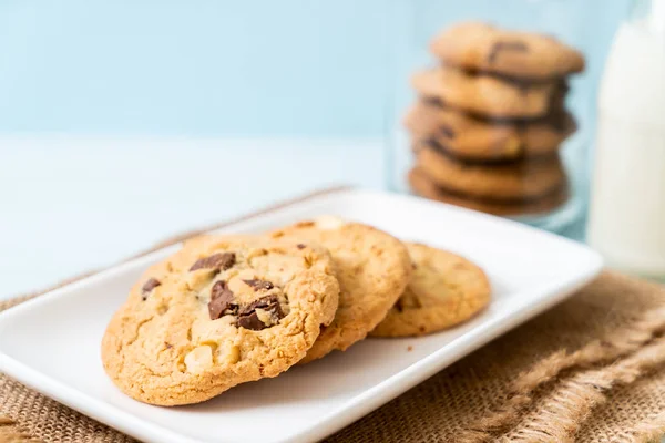 Soubory Cookie Čokoládovými Kousky Pozadí — Stock fotografie