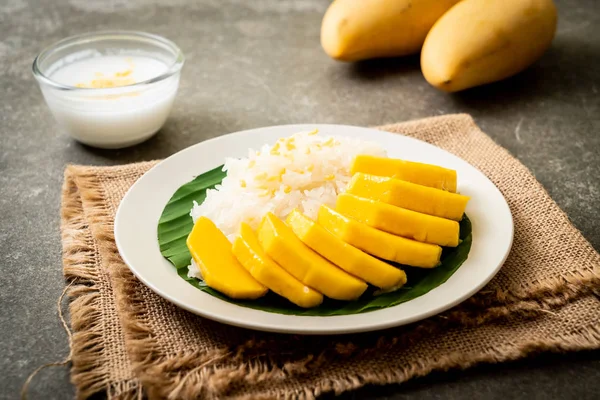 Mango Sticky Rice Popular Traditional Dessert Thailand — Stock Photo, Image