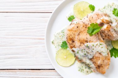 limon limon soslu ızgara tavuk göğsü