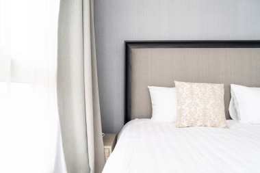 güzel yastık yatak yatak odası iç dekorasyon