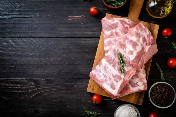 食材を新鮮な生豚カルビ — ストック写真