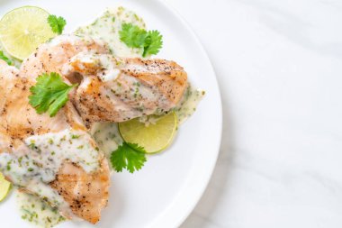 limon limon soslu ızgara tavuk göğsü