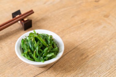 Yosun Salata-Japon tarzı