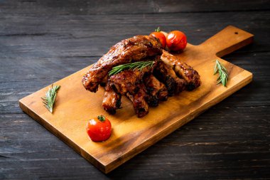 Izgara Barbekü kaburga domuz