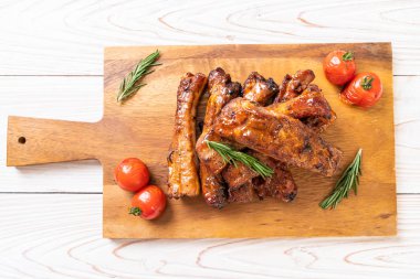 Izgara Barbekü kaburga domuz