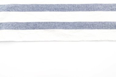 Beyaz arka plan üzerinde mutfak bezi (peçete)