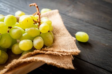 taze yeşil üzüm