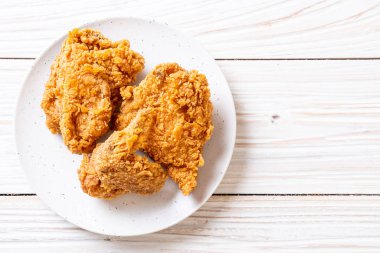 kızarmış tavuk yemek