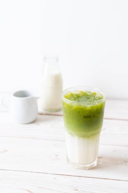 Buzlu matcha yeşil çay kahve