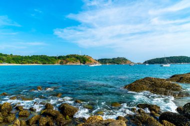 Güzel tropikal plaj ve deniz 