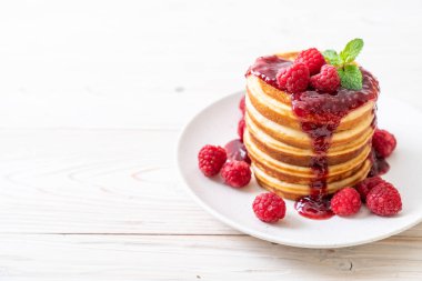 taze ahududu ile gözleme