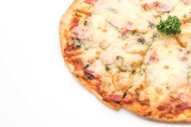 Ispanak ve pastırma pizza