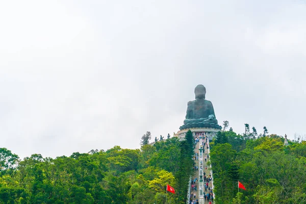 Estatua gigante de Buda en Ngong Ping, Hong Kong — Foto de Stock
