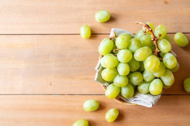 taze yeşil üzüm