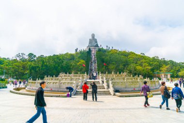 Hong Kong - 21 Şubat 2019: Tian Tan Buda aka Big Buddha olduğunu 