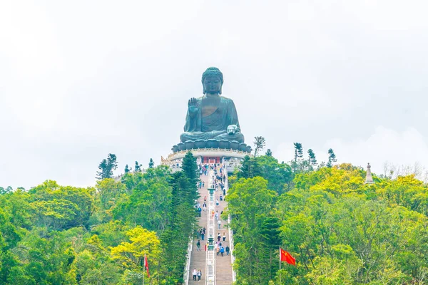 Estatua gigante de Buda en Ngong Ping, Hong Kong — Foto de Stock