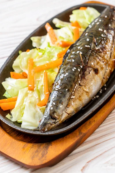 Teriyaki soslu ızgara Saba balık biftek