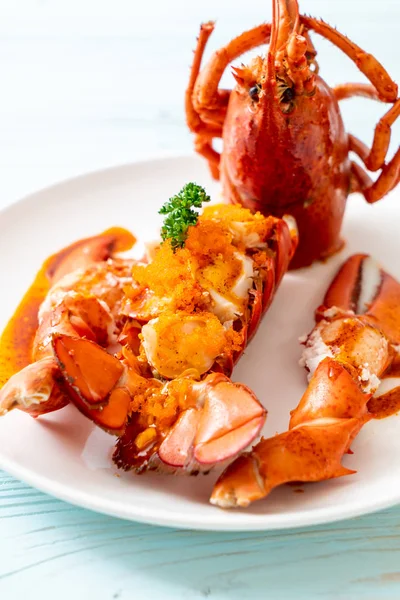 Bifteck de queue de homard avec sauce — Photo