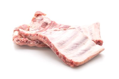 Taze çiğ domuz kaburgası. 