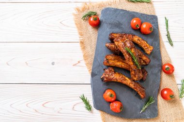 Izgara Barbekü kaburga domuz