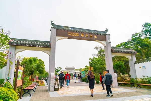 HONG KONG - 21 de FEB de 2019: Tian Tan Buddha alias el Gran Buda es — Foto de Stock