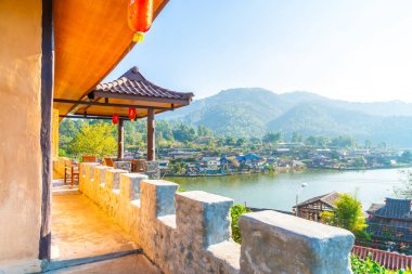 Rak Thai, Mae Hong Son, Tayland Çinli bir yerleşim yasağı.